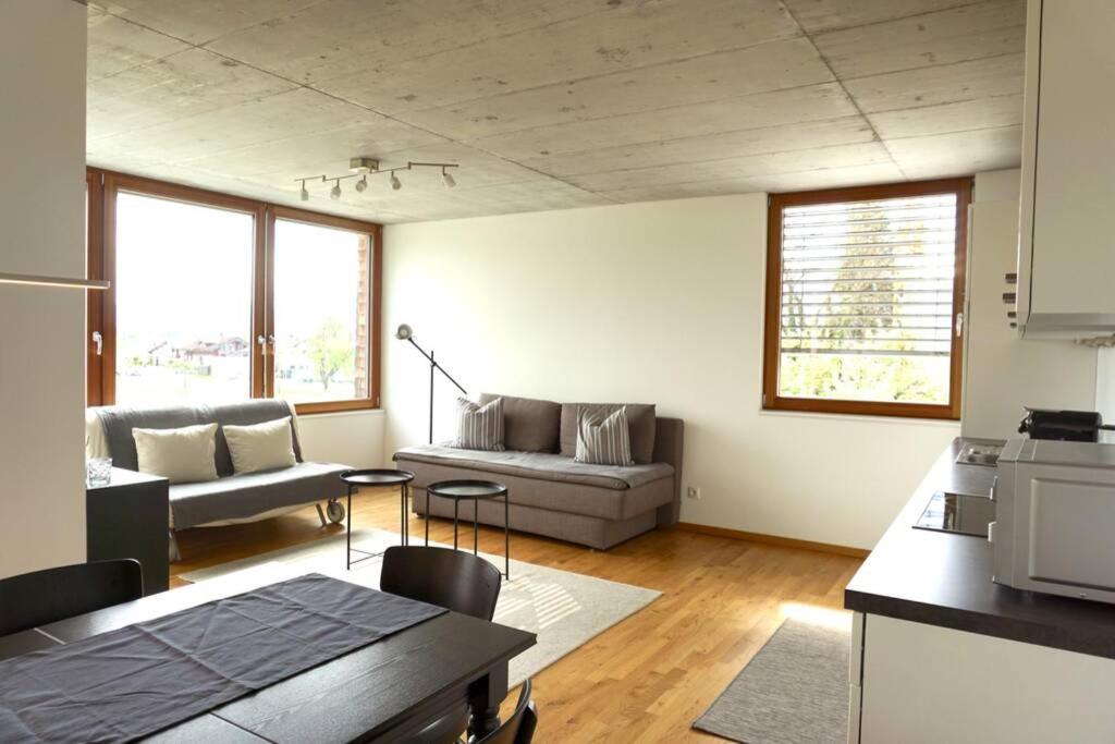 Terrassenwohnung In Praemierter Wohnanlage Klaus  Extérieur photo